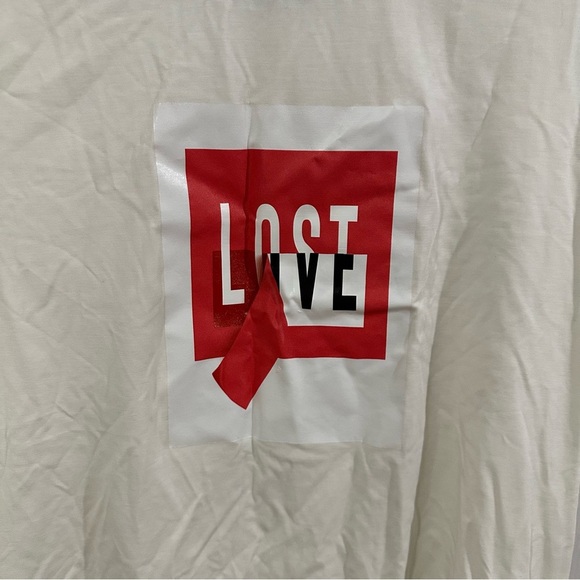 Akuba Lost Love Shirt - Picture 2 of 6